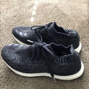 Women’s 7.5 Adidas Ultra Boost in Great Condition!